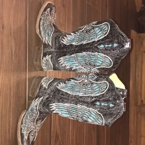 Women’s corral boots sz: 8.5